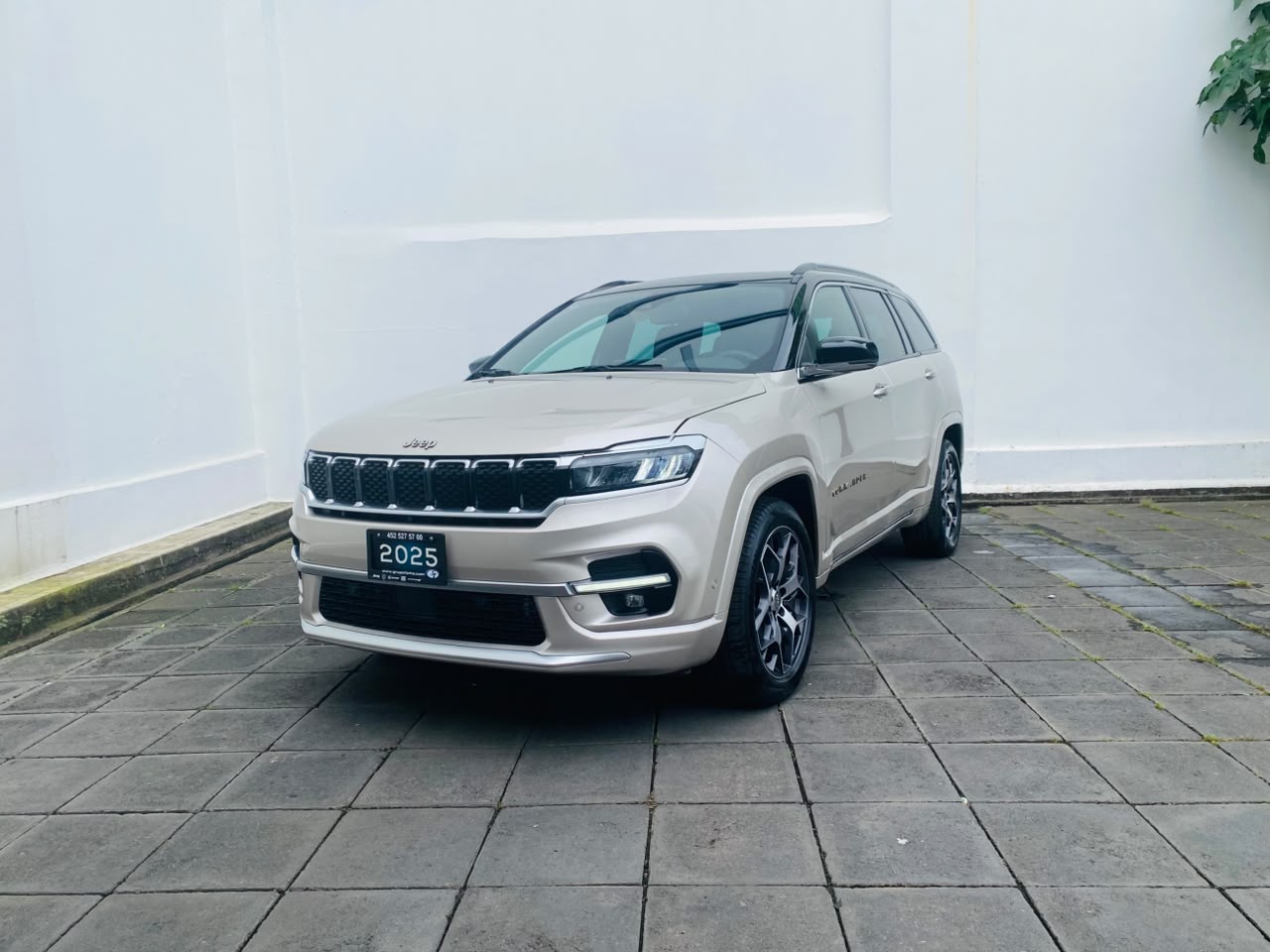 Jeep Commander Overland